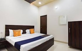 Deep Guest House